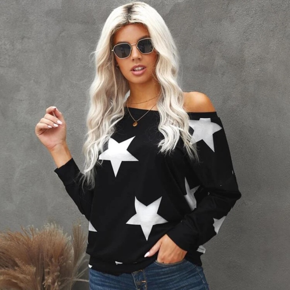 Women’s star shirt size L